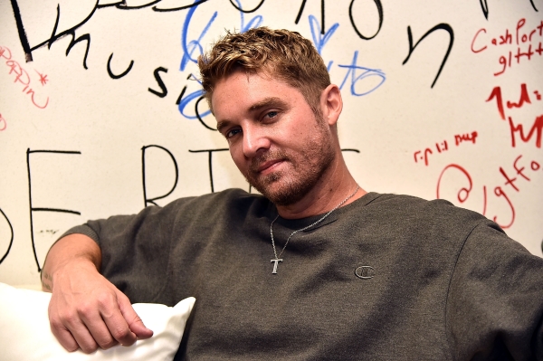 Brett Young Posts “First Daddy Daughter Dance” And Our Hearts Are Melting