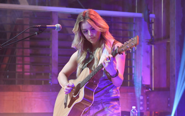 Lindsay Ell Is Getting Comfy With Her Boyfriend
