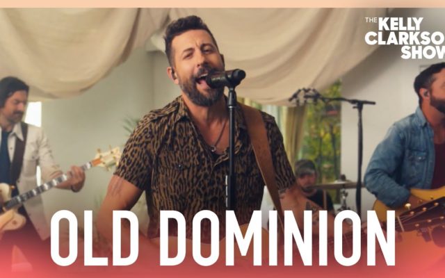 Old Dominion’s cozy comfy performance of “I Was On A Boat That Day”