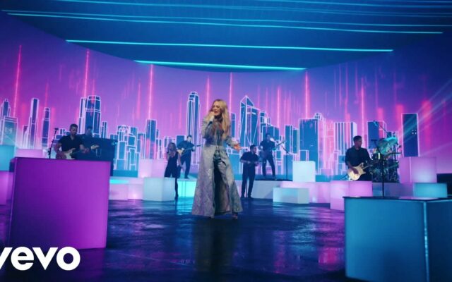 Carrie Underwood brings new single “Crazy Angels” to GMA