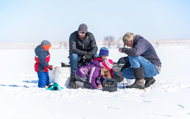 Minnesotans fish free with kids Jan. 14-16